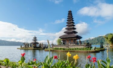 Pura Ulun Danu Bratan, Indonesia